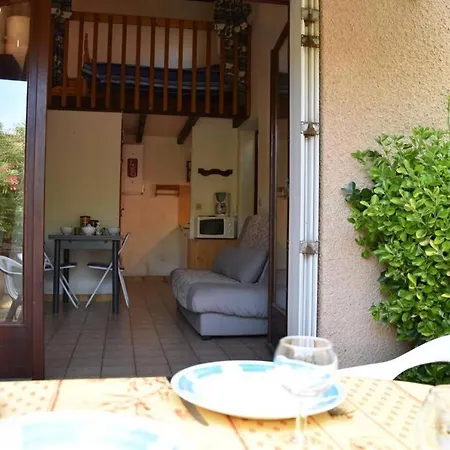 Villa Maison Au Bord Du Bras De Avec Terrasse - Ay090-071